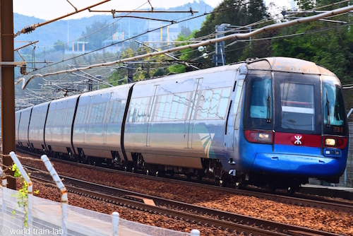 A train (Airport Express) 型