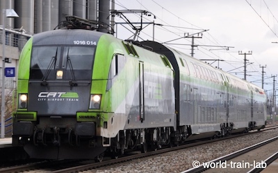 空港特急 CAT