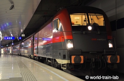 新幹線 Railjet