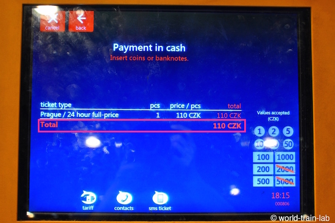 紙幣・コイン・クレジットカードで運賃を支払う