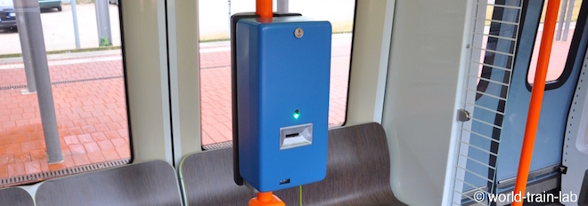 駅に設置されている刻印機