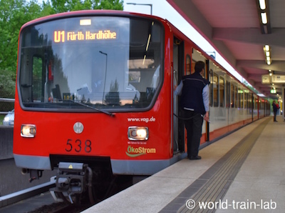 地下鉄 (U Bahn)