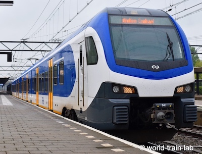 アルンヘム行き