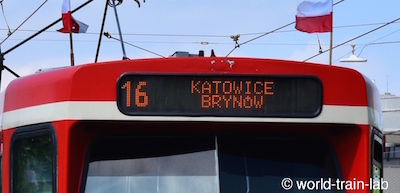 出発列車案内板