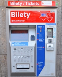 ワルシャワ交通局の券売機