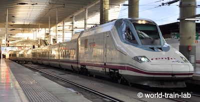 新幹線 : AVE